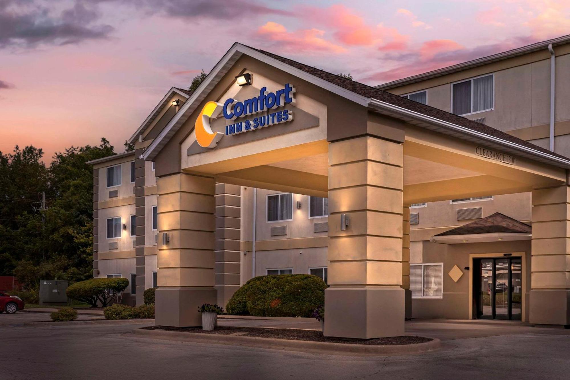 Comfort Inn & Suites East Moline Near I-80 Exterior foto